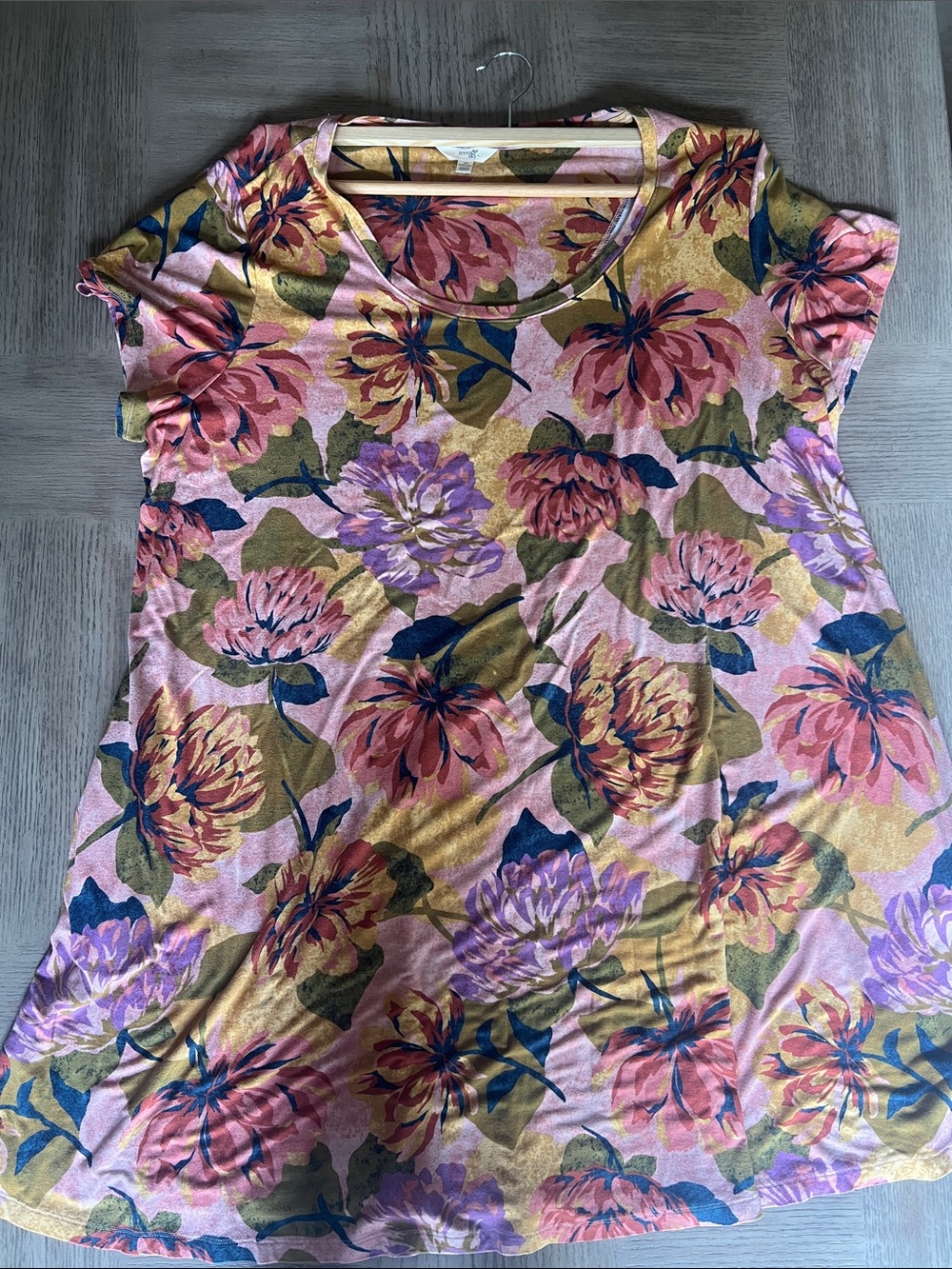 Terra & Sky Pink Floral Short Sleeve Tunic with Purple and Olive Accents